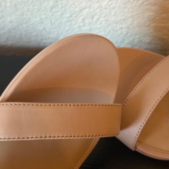 Size 8 Sand Leather Sandals Pashion Footwear - Picture 3 of 6